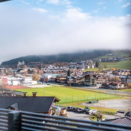 Amelies Mountain View Apartment Капрун Екстериор снимка
