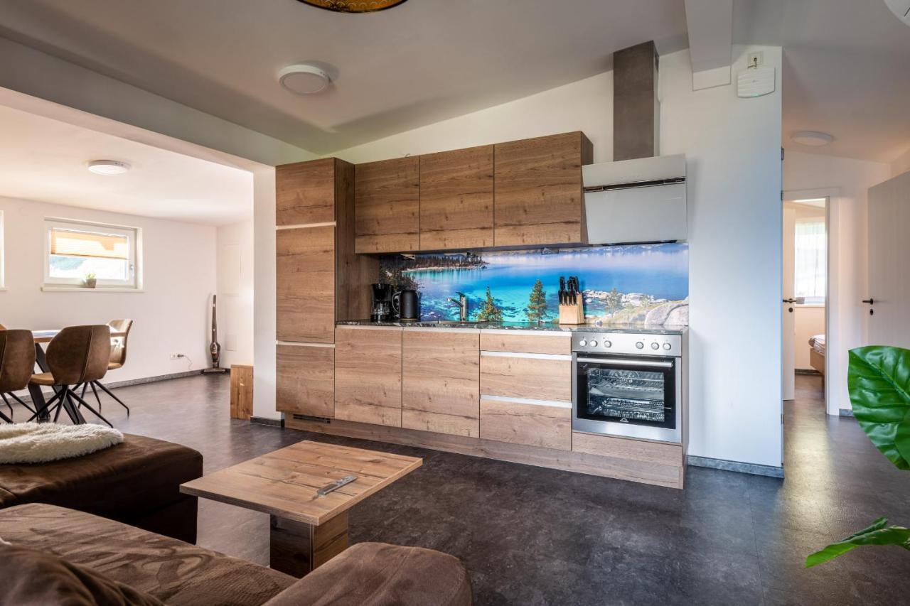 Amelies Mountain View Apartment Капрун Екстериор снимка