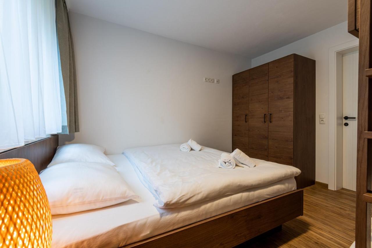 Amelies Mountain View Apartment Капрун Екстериор снимка