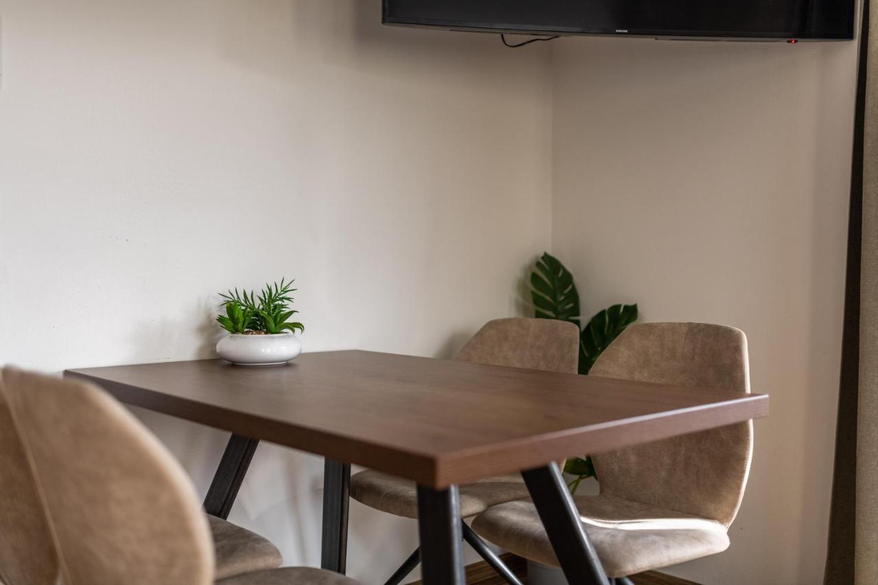 Amelies Mountain View Apartment Капрун Екстериор снимка